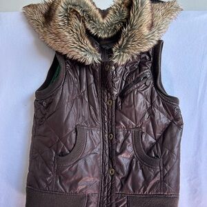Vintage Robert Lewis Faux Fur Trim Quilted Puffer Vest Brown M Cozy Layer